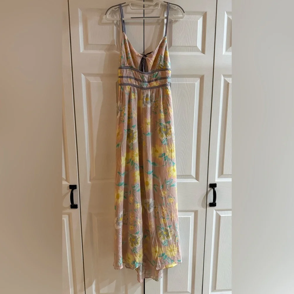 Free People Wisteria Maxi Dress Floral Open Back Keyhole NWT Size M - Picture 9 of 12